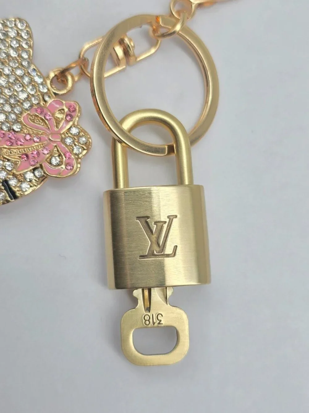 Louis Vuitton Authentic Gold Padlock 🔑 Key + Stylish Unbranded Cat Charm
